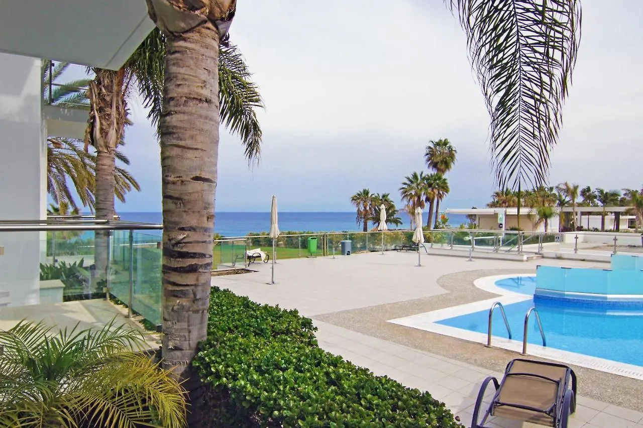 Diana - Coralli Beachfront Apartment Πρωταράς 0*,  Κύπρος